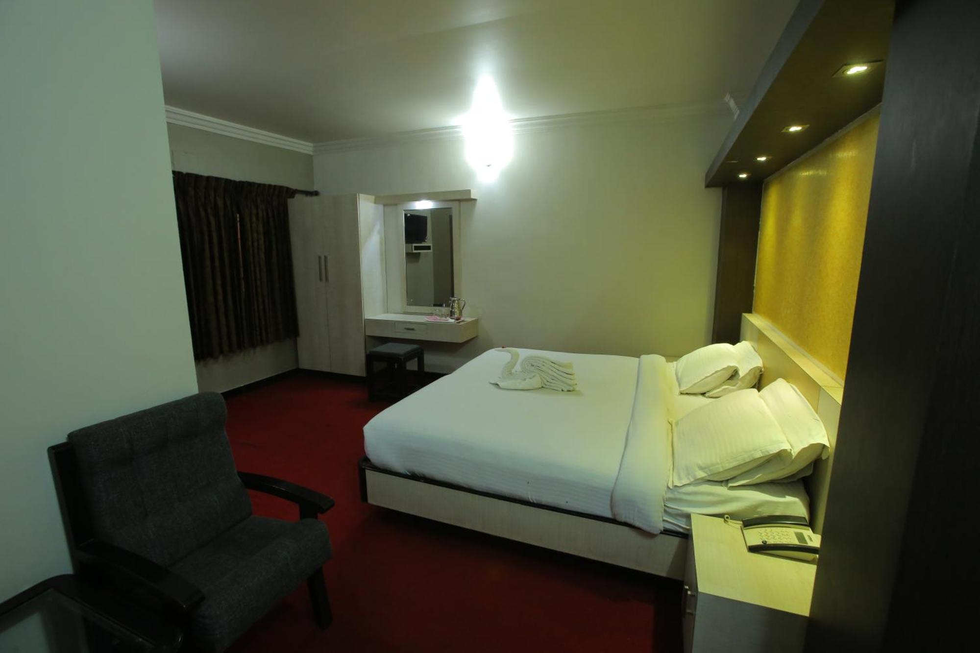City Palace Hotel Ooty Eksteriør billede
