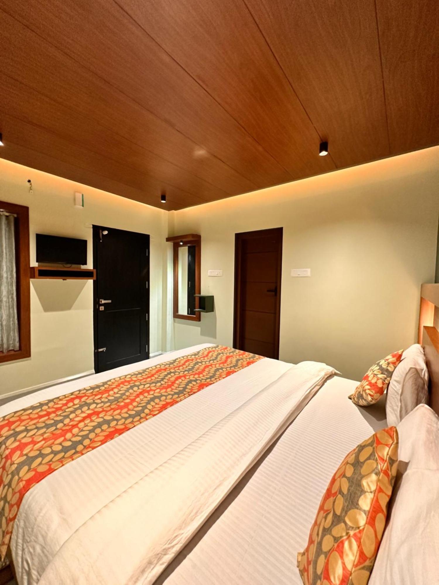 City Palace Hotel Ooty Eksteriør billede